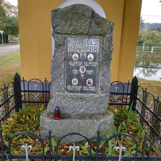 Pomník padlým u kaple v Brodeslavech