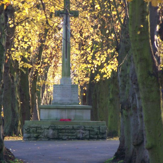Newark-on-Trent Cemetery Cross of Sacrifice