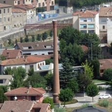 Torre i xemeneia de la fàbrica de Cal Feiner