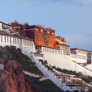 Ensemble historique du palais du Potala à Lhasa