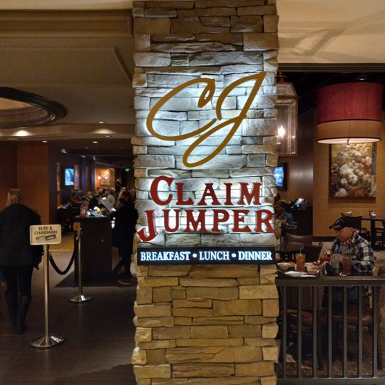 Claim Jumper Restaurants