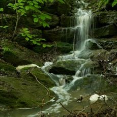 Oberes Zipfelbachtal mit Seitenklinge und Teilen des Sonnenbergs