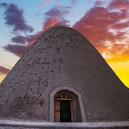 Torsh Anbeh Icehouse