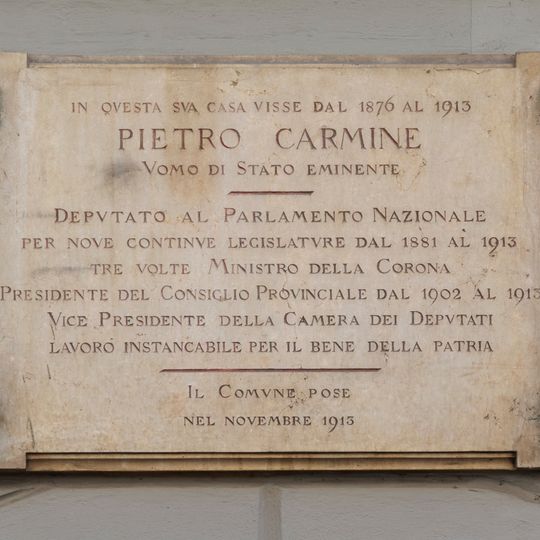 Targa a Pietro Carmine