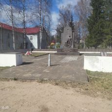 Братская могила советских воинов, погибших в борьбе с фашистами (Винницы)
