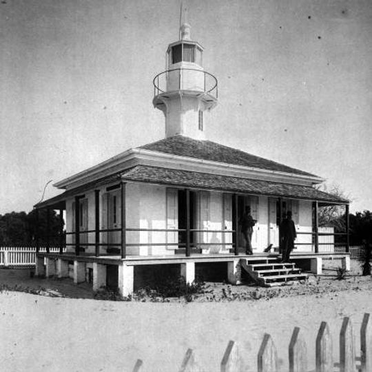 Cedar Key Light