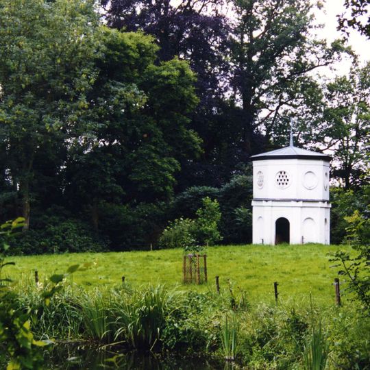 Duiventoren, onderdeel van de buitenplaats "Babberich"