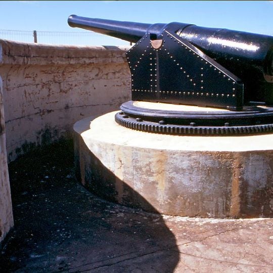 Kissing Point Fortification