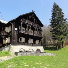 Hunting manor house in Brenna