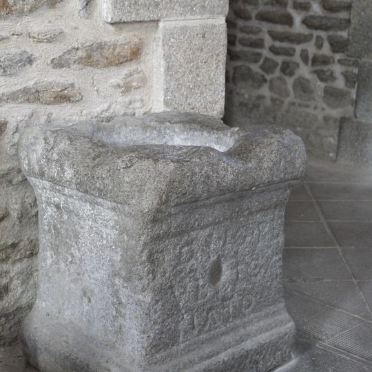 Borne routière à Lancieux