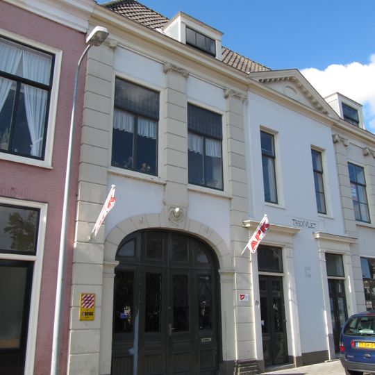 Linkergedeelte van het pand Treckvliet
