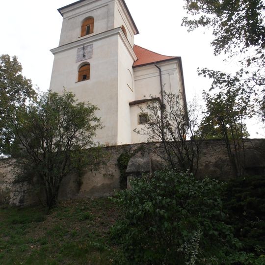 Ohradní zeď kostela svatého Václava v Brně