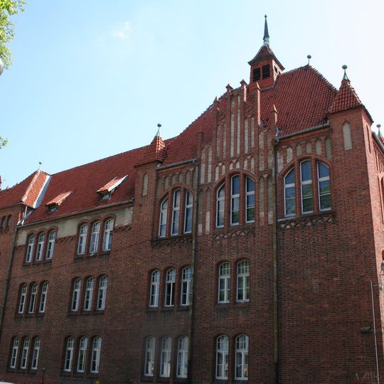 Szkoła realna, ob. Gimnazjum Nr 2 im. T. Kościuszki