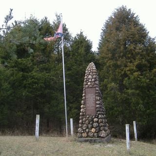 Unknown Confederate Soldier Monument in Horse Cave