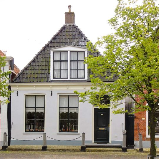 Pruikmakershoek 8, Makkum