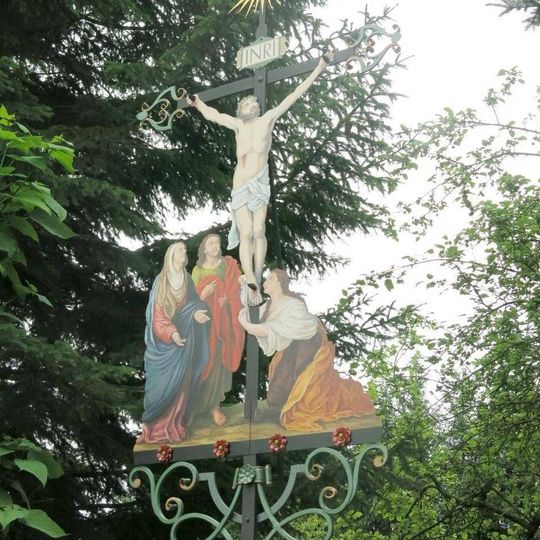 Kříž v osadě Svobodná Ves