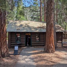 Cedar Grove Visitor Center