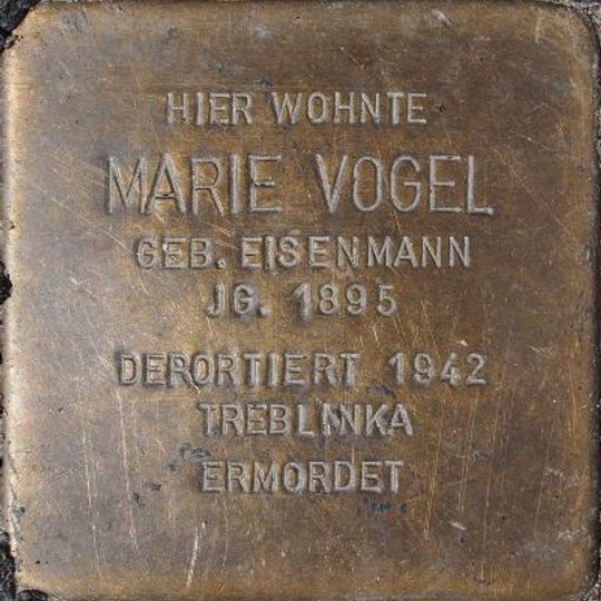 Stolperstein en memoria de Marie Vogel