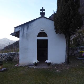 Holy Cross chapel