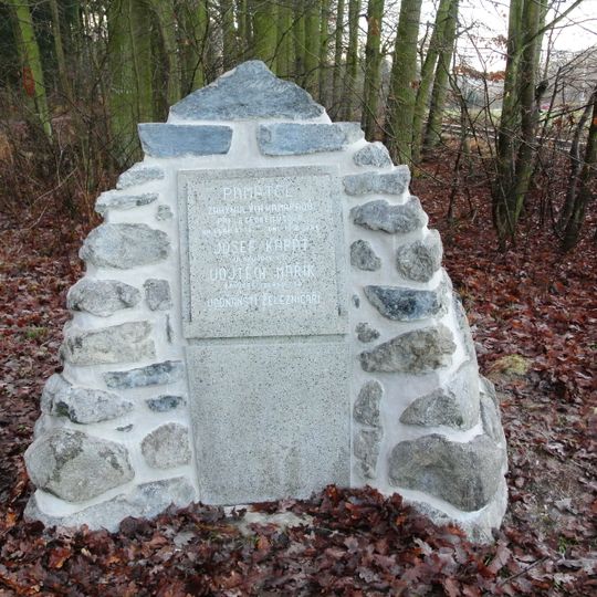 Pomník obětem náletu