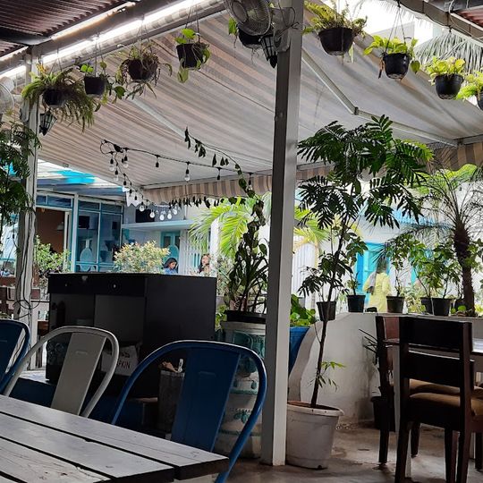 The illusion Cafe