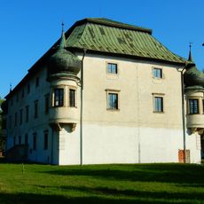 Okolicne manor house