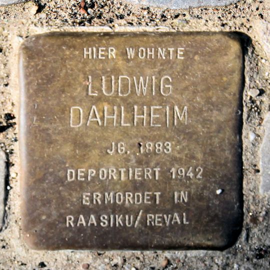 Stolperstein dedicated to Ludwig Dahlheim