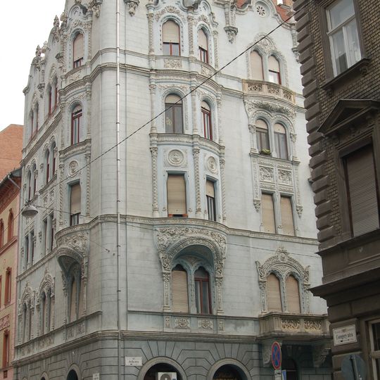 Maison Bruchsteiner
