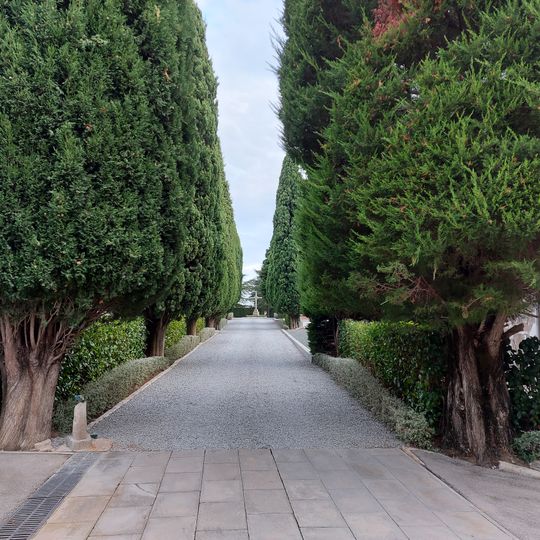 Cementiri de Castellar del Vallès