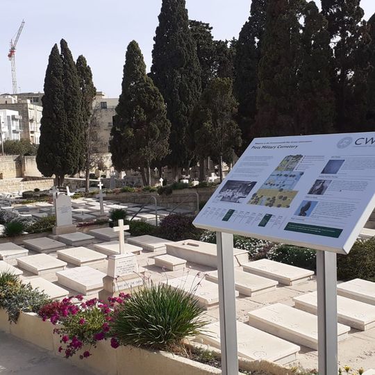 Cmentarz wojskowy w Pietà