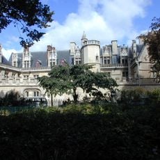 Cluny Konağı