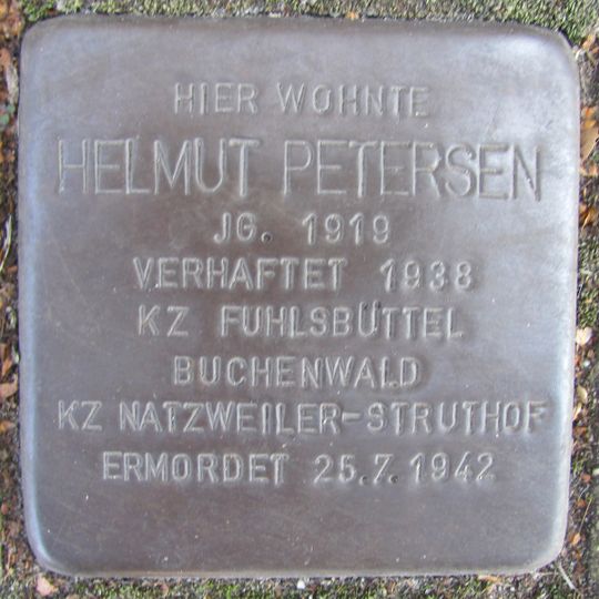 Stolperstein en memoria de Helmut Petersen