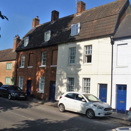 75-79, Southbroom Road