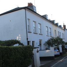 24-28, Monmouth Street