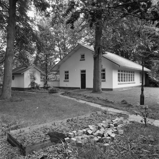 Vreelandseweg 48, Hilversum