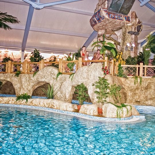 Аквапарк "Чудо-остров"