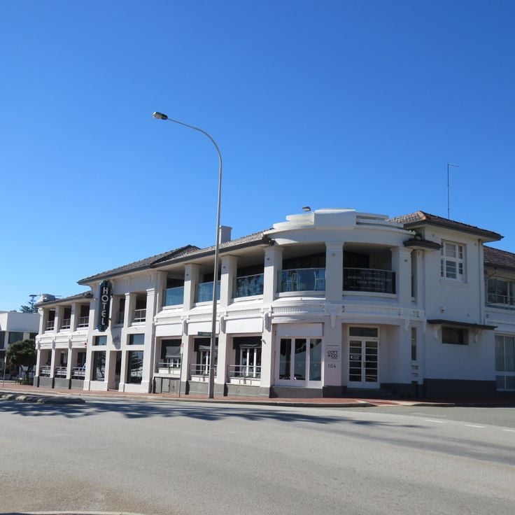 Cottesloe Beach Hotel
