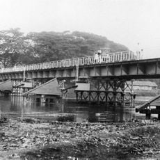Kediri Old Bridge