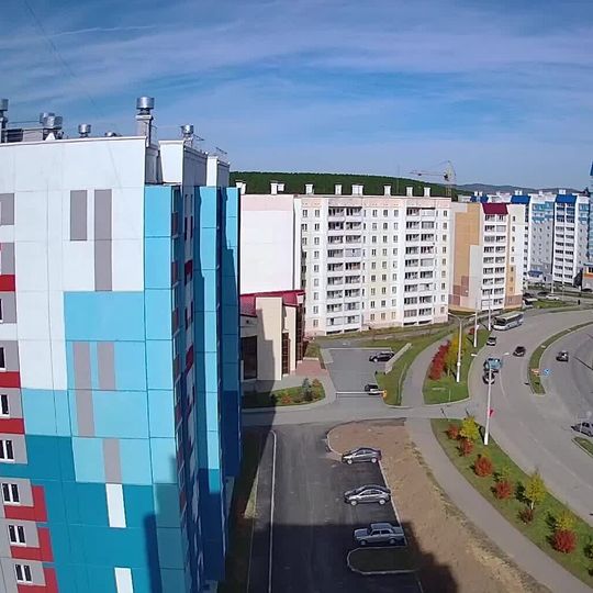 Tryokhgorny