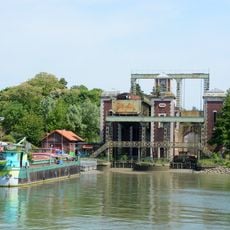 Fontinettes boat lift