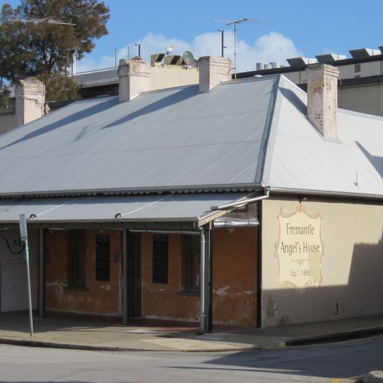 20–24 Essex Street, Fremantle