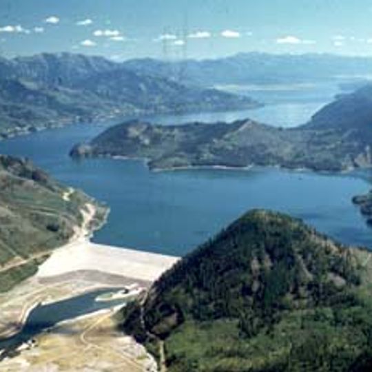 Palisades Dam