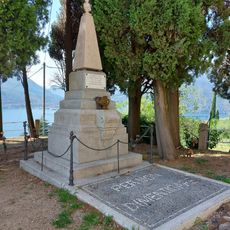 War memorial in Tondello