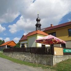 Kaple v Dlouhé Lhotě