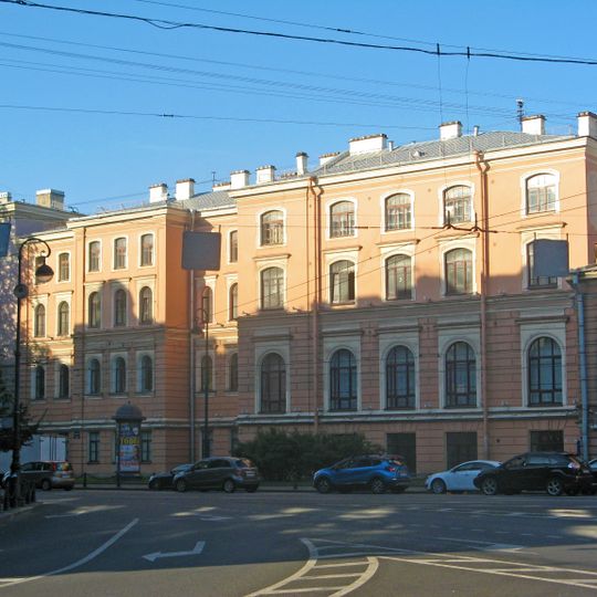 Kamennoostrovski Prospekt, 36 - Bolshoy Prospekt, 73