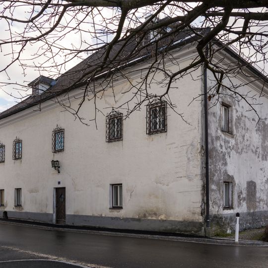 Pfarrhof und Stallgebäude