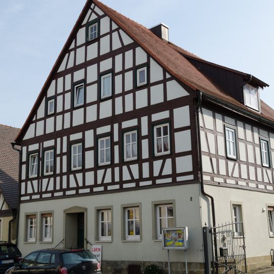 Nürnberger Straße 2