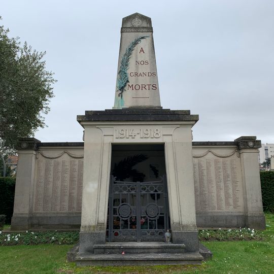 World War I memorial of Old Cemetery of Ivry-sur-Seine