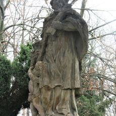 Socha svatého Jana Nepomuckého naproti domu Ještědská 592 v Chrastavě