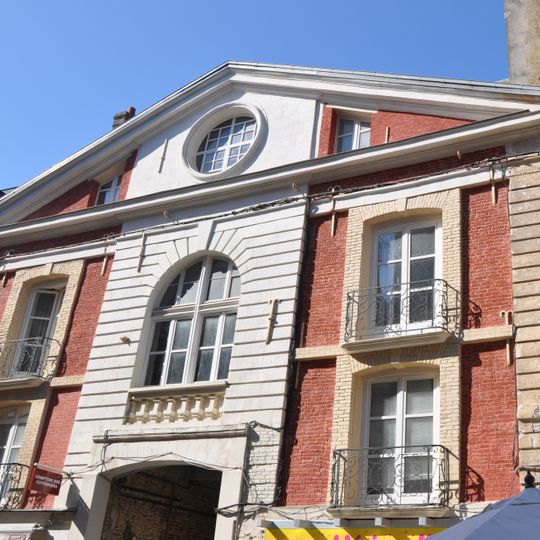 Hôtel, 174 à 184 Grande-Rue